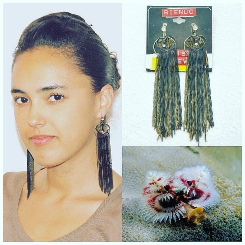 dangle earrings Xmas tree worm inspired